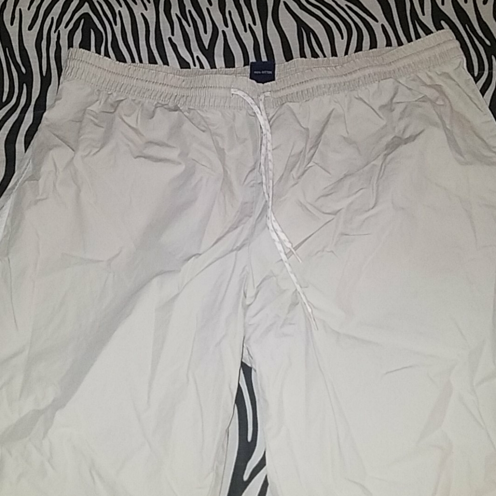 GAP bottoms - Picture 4 of 6